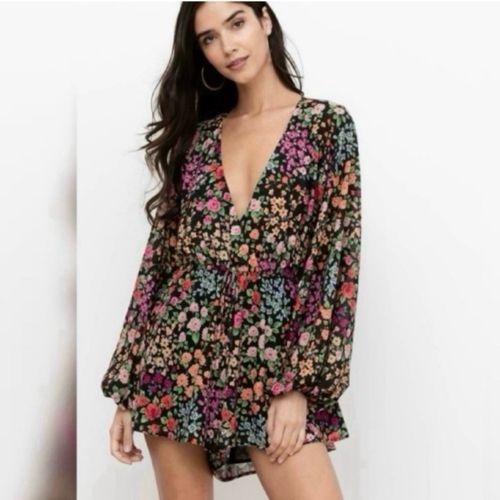 YUMI KIM Kingston Floral Garden Naomi VNeck Long Sleeve Romantic Cocktail